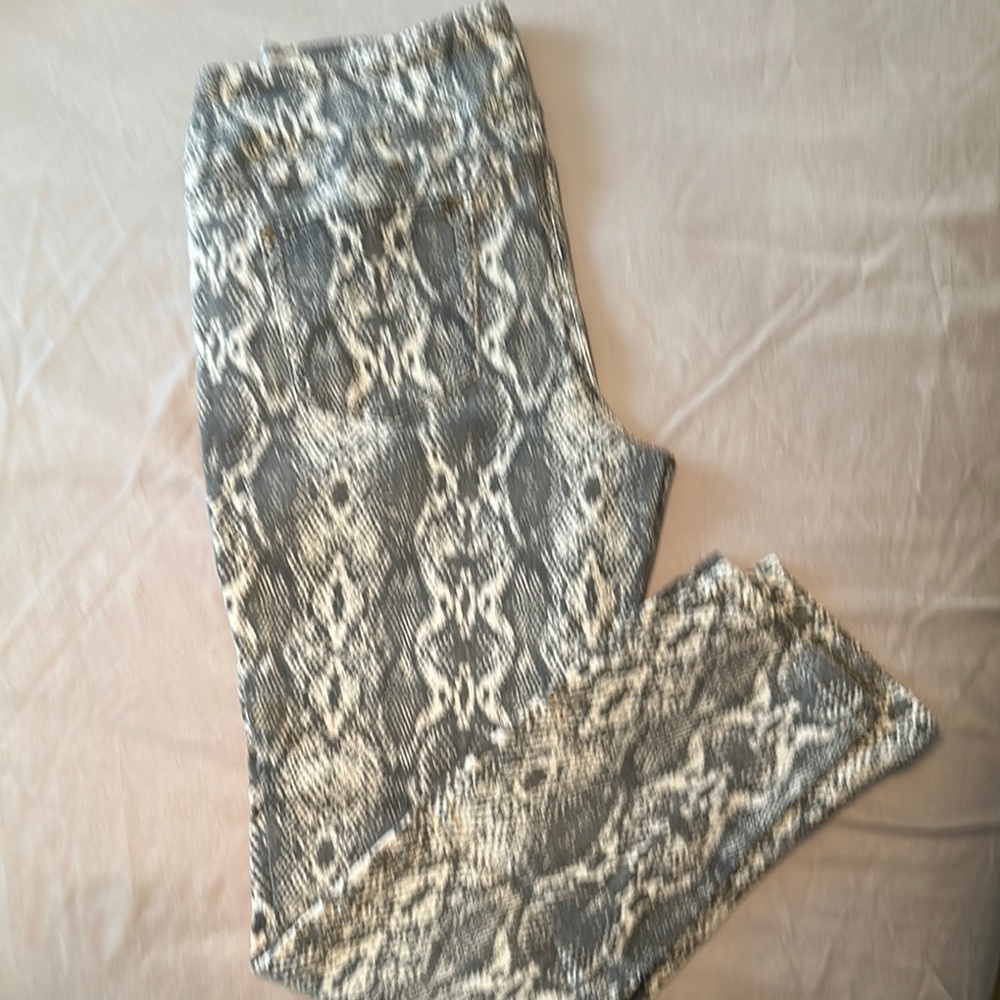 Belle by Kim Gravel Snake Print Straight Leg Pants - Black and White